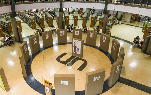 La jornada de apertura 24 horas es un primer paso a una universidad abierta a toda la comunidad. FOTO donaldo zuluaga