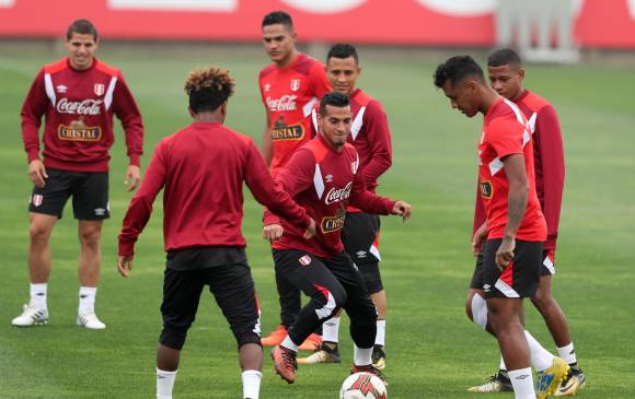 Con 25 puntos, Perú depende de sí mismo para alcanzar la clasificación al Mundial de Rusia-2018. FOTO efe
