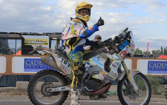 Juan Esteban Sarmiento está listo para dejar huella en el Dakar. Su mejor resultado en esta competencia fue en 2014, cuando terminó en la posición 58° en motos. FOTO COLPRENSA
