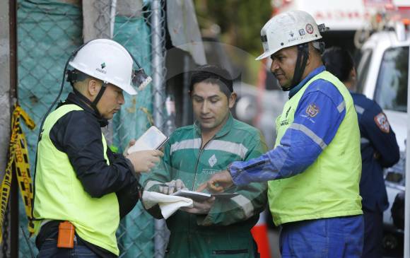 La Gobernación de Antioquia coordinó el Puesto de Mando Unificado que se instaló en el sector. El rescate fue realizado por 12 socorristas mineros de la Agencia Nacional de Minería. FOTO jaime pérez