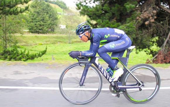 Tras las polémicas declaraciones, Nairo se concentrará ahora en su primera carrera grande de la temporada, el Giro de Italia, prueba que buscará ganar por segunda vez. FOTO CORTESÍA MOVISTAR