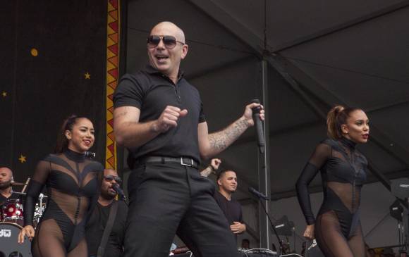 Natalia Lafourcade ya había sido reconocida en la versión latina de los Grammy 2015 con 5 galardones. Pitbull obtuvo su primer Grammy y cerró con su presentación el show televisado. FOTO ap