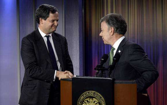 Reconociendo su labor como Alto Comisionado para la Paz, el presidente Juan Manuel Santos anunció el nombramiento de Sergio Jaramillo como embajador ante la Unión Europea. FOTO presidencia