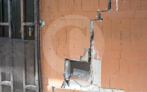En al menos 29 viviendas de la zona directa del deslizamiento, el sistema de resistencia estructural se encuentra seriamente afectado por las grietas. FOTO juan antonio sánchez ocampo 