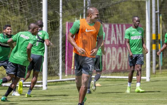 El zaguero Alexis Henríquez, como el capitán verde, ha tomado la vocería de sus compañeros. FOTO juan antonio sánchez 