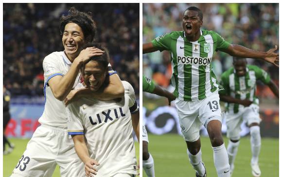 Jugadores del Kashima Antlers y de¿el Altético Naional celebran goles. FOTOS AP y Manuel Saldarriaga