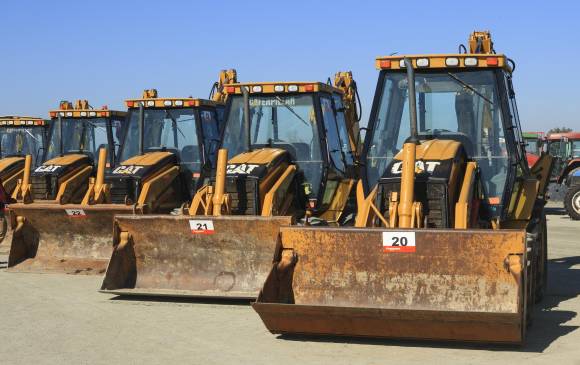 Lotes como estos de maquinaria pesada se pueden subastar de manera online. FOTO sstock
