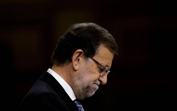 España no está corrompida, no generalicemos, España tiene algunos corruptos que afortunadamente están saliendo a la luz”, dijo el presidente del Gobierno español, Mariano Rajoy. FOTO AFP