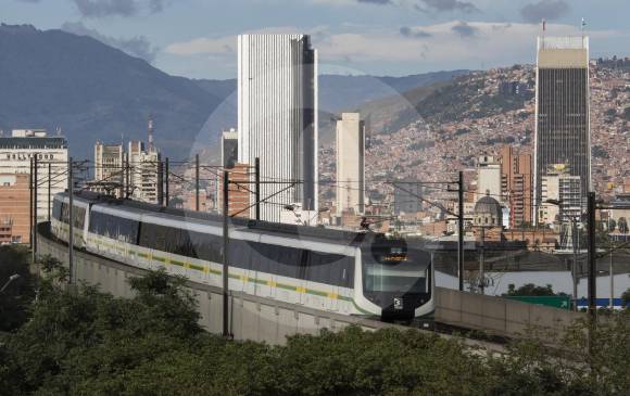 Por la deuda, los socios del Metro, la Alcaldía de Medellín y la Gobernación de Antioquia, le giran mensualmente la Nación unos 10.000 millones de pesos en promedio. FOTO robinson sáenz