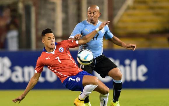 El técnico de la roja, Jorge Sampaoli, aseguró que quiere evitar que sus jugadores sientan presión antes del torneo. FOTO AFP