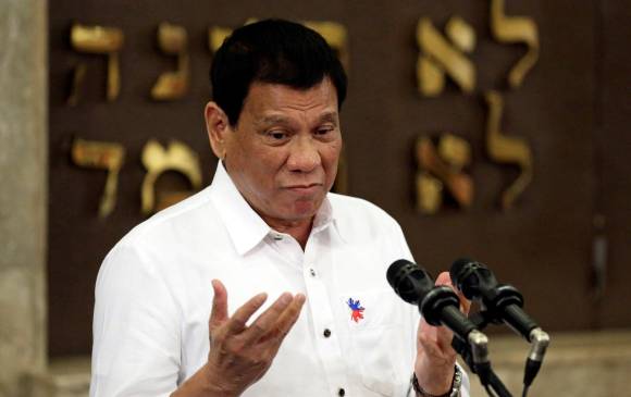 Rodrigo Duterte, presidente de Filipinas, se distanció con Estados Unidos por “intromisiones” en el tema de seguridad. FOTO reuters
