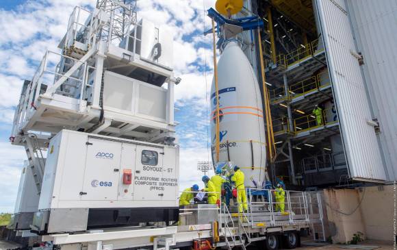 Fallas al momento de construir el lanzador habrían causado que el satélite español Seosat-Ingenio y el francés Taranis se desviaran de su trayectoria ocho minutos después de despegar. FOTO efe