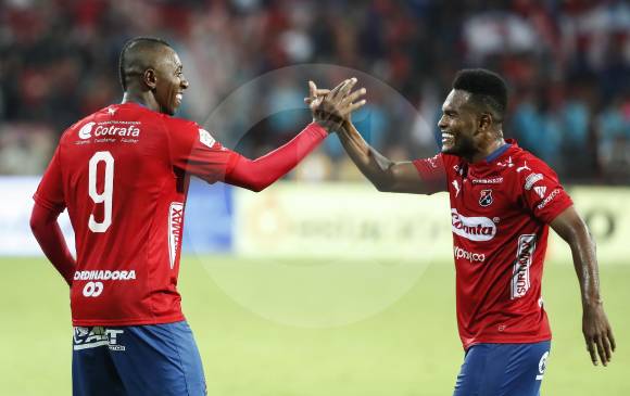 Elvis ha creado una buena sociedad con Juan Fernando Caicedo, dentro y fuera de la cancha. FOTO Robinson sáenz