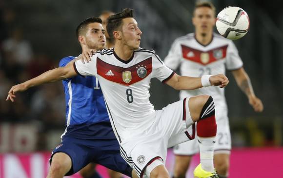 Al igual que el pasado viernes ante Holanda, el seleccionado norteamericano remontó el marcador en los minutos finales. FOTO AP