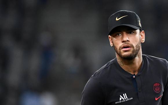 Por lo pronto Neymar se entrena con el PSG. FOTO AFP