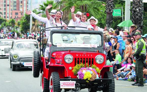 Vehículos como los populares Jeep Willys hacen parte de ese legado de carros en los que rodó el progreso. FOTO archivo