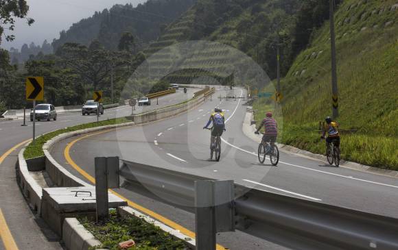 ¿Autopistas 4G con retraso en Antioquia?