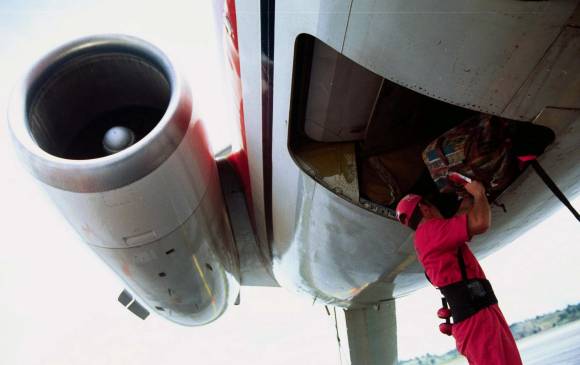 Una vez la maleta se embarca en el avión, es responsabilidad de la aerolínea. FOTO DIEGO GONZÁLEZ