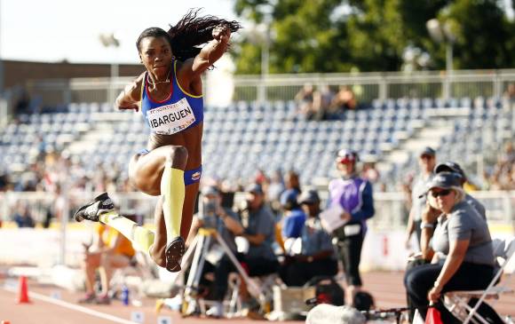 Ibargüen consiguió la medalla tras realizar un salto de 15.09 en su sexto intento. FOTO Reuters