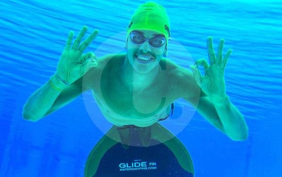Mateo Rodas incursionó en la apnea para tener un mejor rendimiento en la natación con aletas, en la que este año logró medallas de plata y bronce en la Copa Mundo en Cali. FOTO JULIO CÉSAR HERRERA