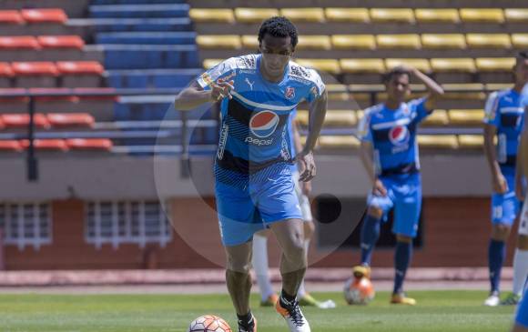 El volante Didier Moreno se perdió la fase de cuartos de final, por una lesión en su rodilla derecha. FOTO juan antonio sánchez