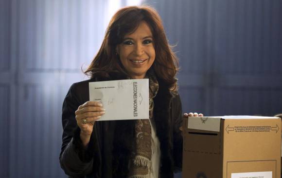 Encuestas vaticinan las elecciones más reñidas y adversas en 12 años que completa el kirchnerismo en el poder. FOTO reuters