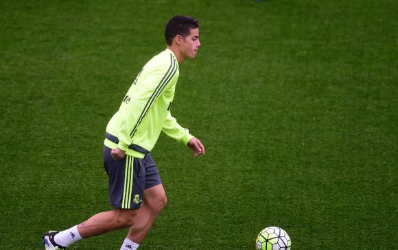 El colombiano James Rodríguez sería titular en partido ante el Villarreal. FOTO AFP