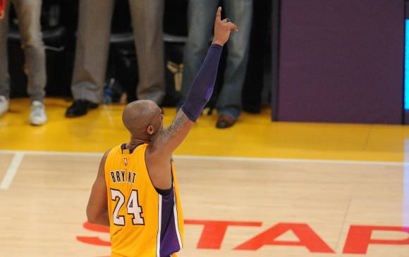 Kobe anotó 60 puntos en su último juego en la NBA