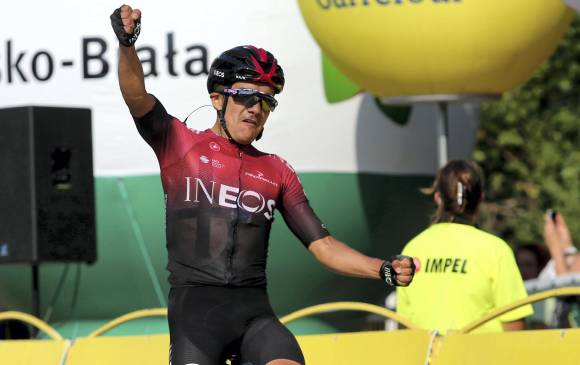Richard Carapaz logra la primera victoria con su nuevo equipo, Ineos. FOTO EFE