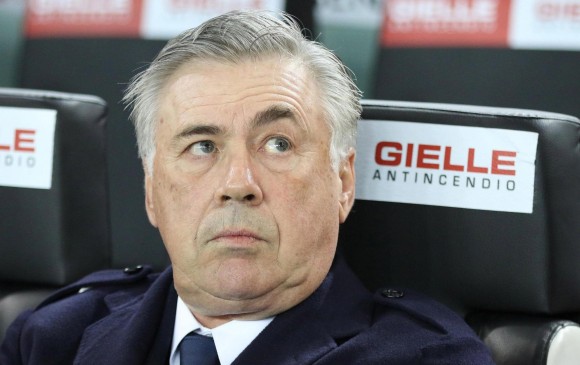 Nápoles, equipo que dirige Carlo Ancelotti, no gana hace nueve partidos. FOTO EFE