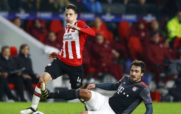 A pesar de la derrota, Santiago Arias mostró buen despliegue físico y salida por su banda derecha. Muestra un nivel óptimo de cara a los juegos de la Eliminatoria de la próxima semana. FOTO reuters 