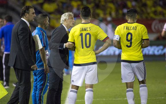 José Pekerman entregó los 35 preinscritos, no hay grandes novedades. FOTO juan antonio sánchez