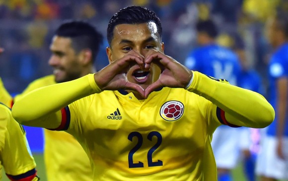 El zaguero colombiano ha anotado el único gol de la tricolor en lo que va del torneo. FOTO AFP