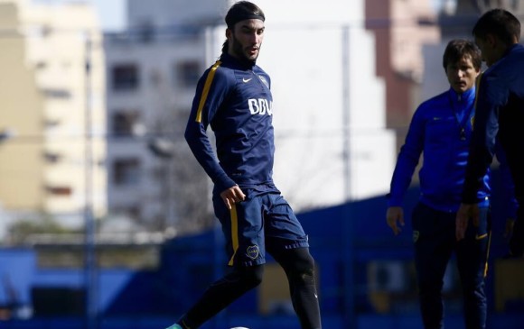 Sebastián Pérez entrenó por primera vez con Boca Juniors. FOTO Tomada de Twitter @BocaJrsOficial