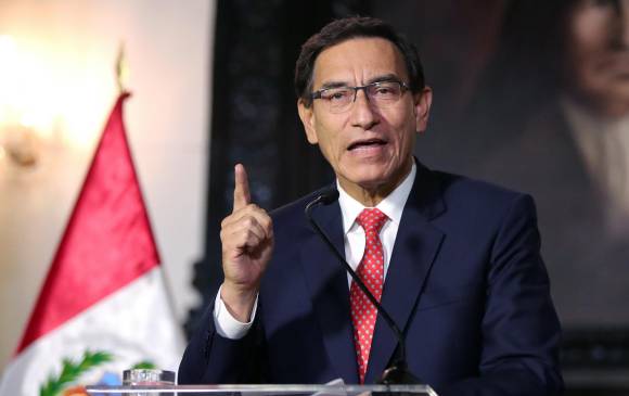 Si no es destituido, el mandato de Martín Vizcarra terminaría en julio de 2021. El presidente llegó al poder tras la renuncia de Kuczynski, quien también enfrentó ese proceso en el Congreso. FOTO AFP