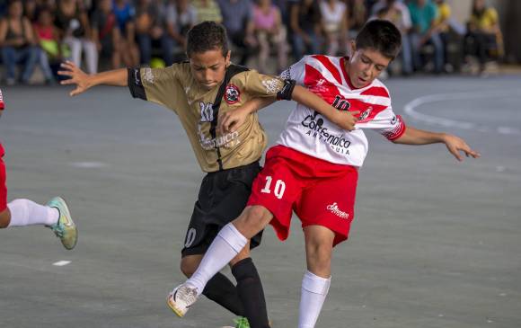 En varias ediciones del baby fútbol de salón, los representantes de Itagüí y Bello han sido protagonistas y animadores del torneo. FOTO juan antonio sánchez 