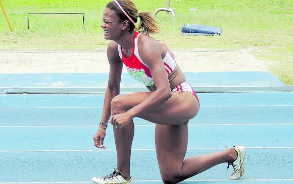 Brigitte Merlano lloró ayer de felicidad al lograr su clasificación a los Juegos de Río. FOTO CORTESÍA LIGA DE ATLETISMO DE ANTIOQUIA