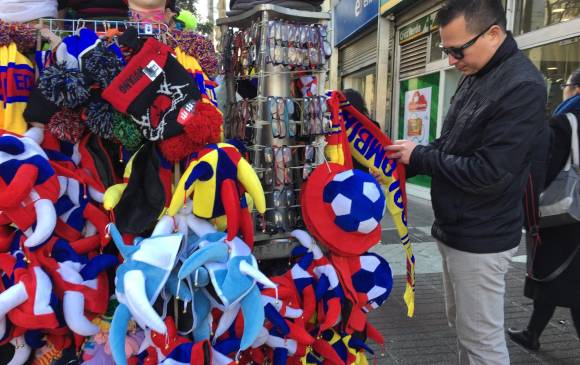 Las autoridades chilenas llaman la atención a los turistas para utilizar alojamientos registrados ante el Servicio Nacional de Turismo. El país es sede por séptima vez. FOTO AFP