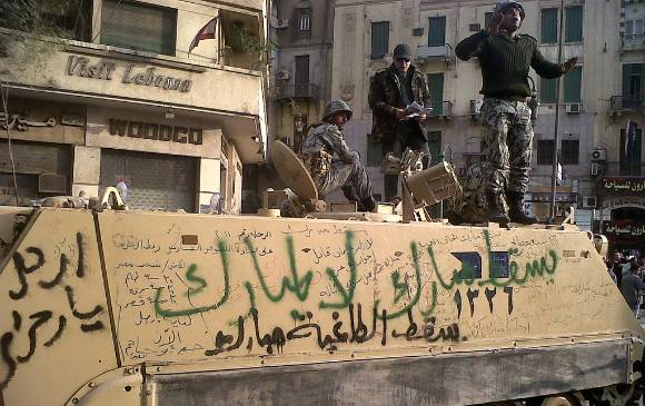 Los militares dejaron de disparar en febrero de 2011. FOTO Mona