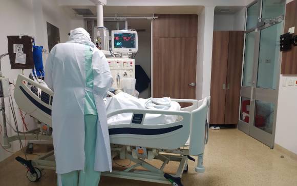 San Vicente Fundación participó activamente en la vigilancia epidemiológica realizada por la Universidad Nacional de Colombia sede Medellín e ISA. Se unió también en proyectos de prevención con las comunidades vulnerables. FOTO richard aguirre fernández