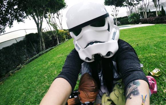 @UnaGeek tiene 8.600 seguidores en Twitter y 3.015 en Instagram. Comparte su afición en www.unageek.com FOTO cortesía
