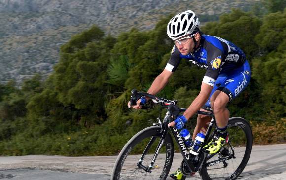 Fernando Gaviria, del Etixx, se matuvo líder en carreteras de Polonia al cumplirse el tercer día de carrera. FOTO CORTESÍA ETIXX