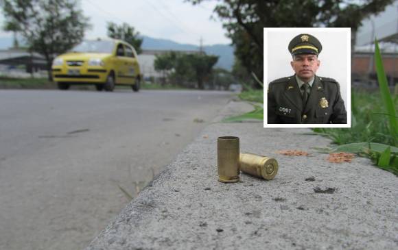 El subintendente Hugo Armando Reyes Navarro lleva más de once años en la Policía Nacional, de los cuales los últimos 16 meses ha estado adscrito a la estación de Envigado. FOTO ARCHIVO