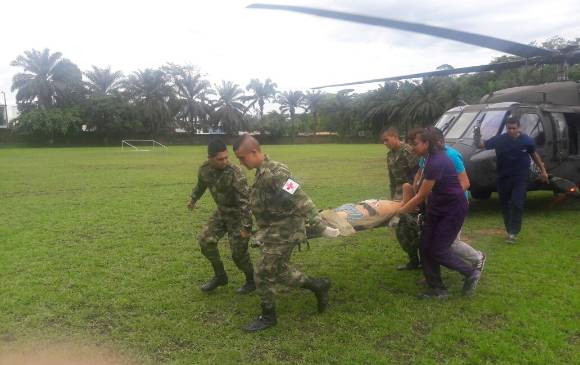 Al soldado James Moreno lo evacuaron con vida de la zona del ataque, sin embargo murió en centro asistencial. Foto: Ejército