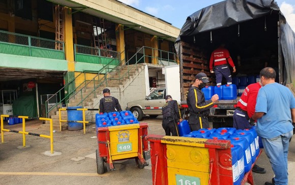 El pasado 16 de abril Bycsa donó tres toneladas de producto a la Plaza Minorista, después de analizar el déficit de producto en el mercado y su necesidad en esta coyuntura. FOTO BYCSA