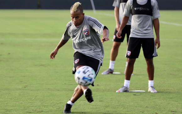 El colombiano Michael Barrios es uno de los tres nacionales que militan en el Dallas FC. FOTO DALLAS FC
