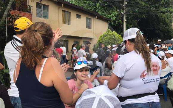 Así fue la espera para entrar a la misa campal del Papa en Medellín