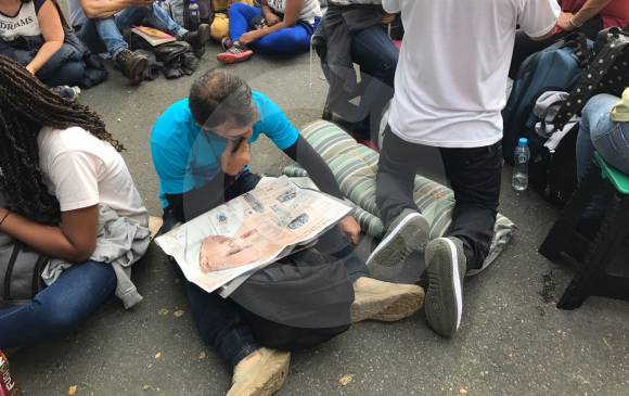 Así fue la espera para entrar a la misa campal del Papa en Medellín