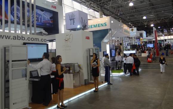 En la versión 2013 de la Feria Internacional del Sector Eléctrico (Fise) se registró una expectativa de negocios de US$111 millones, en 2015 se espera aumentar a US$120 millones. FOTO Archivo