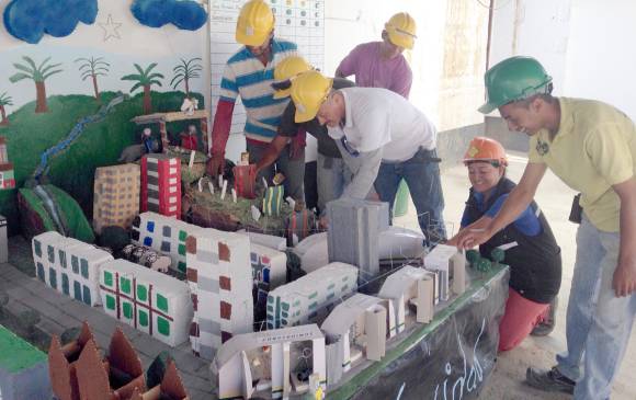 Este sábado, un jurado de la constructora premiará la más creativa iniciativa de pesebre. 